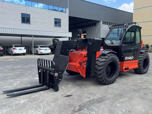 Truk Forklift Teleskopik MINI 2.5 Ton Dengan Tinggi Pengangkatan 6 M