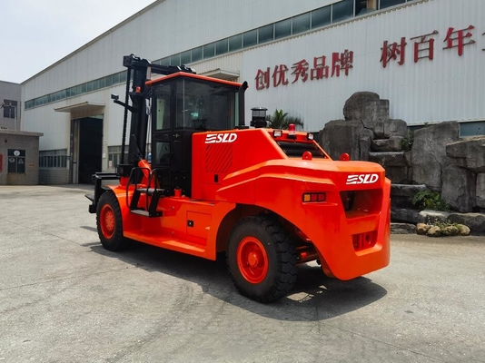 15 Ton FD150 Heavy Forklift dengan panjang garpu 1800mm untuk penanganan yang efisien
