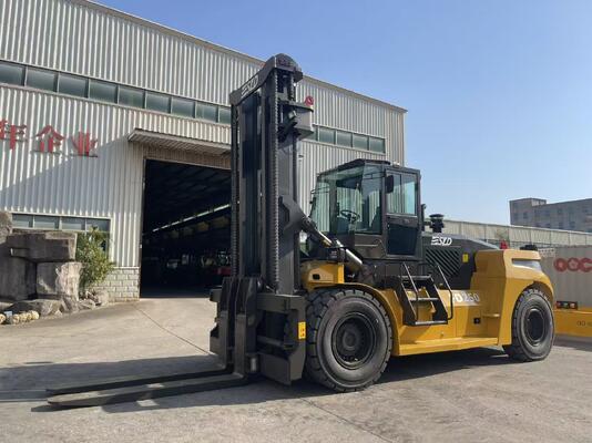 Perlindungan Overload Heavy Lift Forklift dengan Berat Layanan 42000kgs dan Ukuran Umum 7200x2550x3460mm Ideal untuk operasi tugas berat