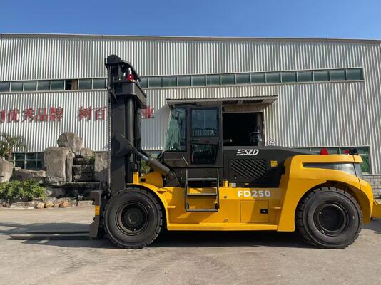 6 Meter Liftheight Container Forklift Box Type Inner Outer Mast Cocok untuk aplikasi transportasi kontainer beban berat