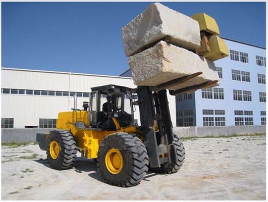 Empat X Empat 15 Ton Semua Medan Truk Forklift Medan Kasar