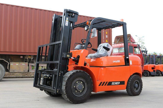 CPCD50 5 Ton Solid Tire Lock Function Diesel Forklift Truck