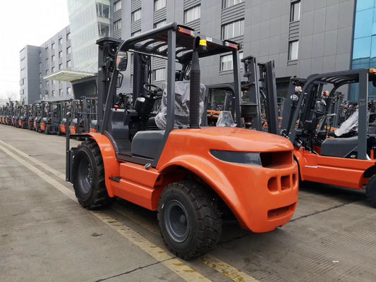 Forklift Medan Kasar 4WD