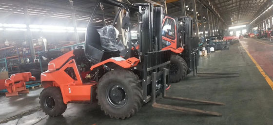 Forklift Medan Kasar 4WD