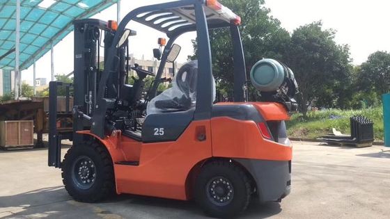 FY25 3000mm Tiang Angkat Forklift Bensin Bahan Bakar Ganda 2,5 Ton