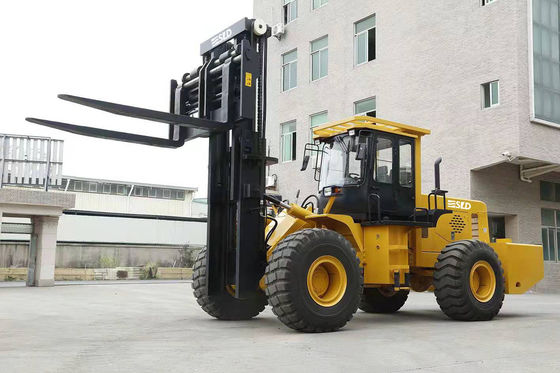 4X4 Penggerak Empat Roda 15 Ton 20 Ton Forklift Segala Medan