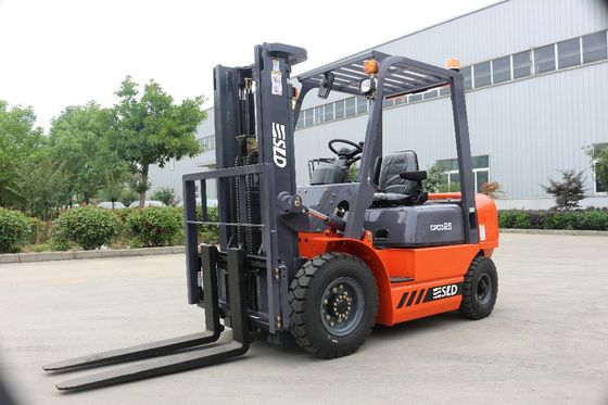 2 Tahap / 3 Tahap 1070x120x40mm Ukuran garpu 2.5tons Truk Forklift Diesel