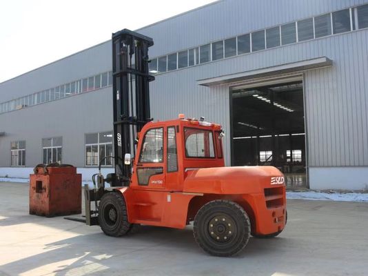 10 Ton Nilai beban ISUZU Engine Diesel Forklift 600mm Pusat beban