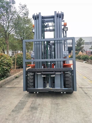 Transmisi Hidrolik Forklift Diesel 4800mm 3 Ton Dengan Tiang Gratis 3 Tahap Penuh
