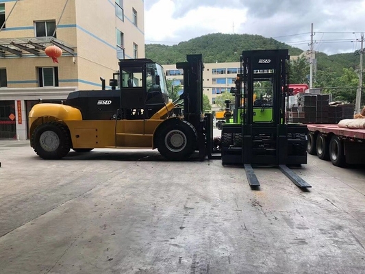 25 Ton 28 Ton 30 Ton 20ft Pengiriman Kontainer Lifting Forklift