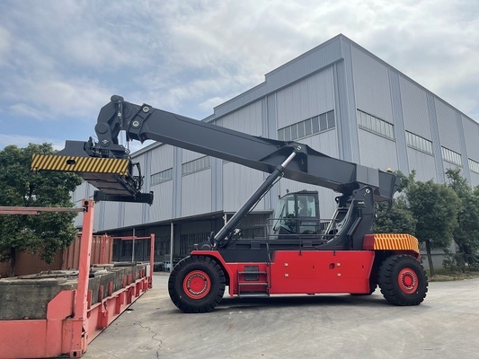 Terminal Yard Stacking Container Reach Stacker 45 ton Dengan ZF 5WG261 AUTO Transmission